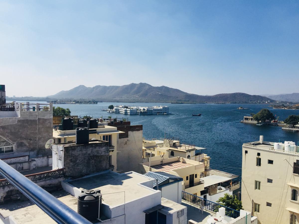 Maa Ji House On Lake Pichola Udaipur Exterior photo