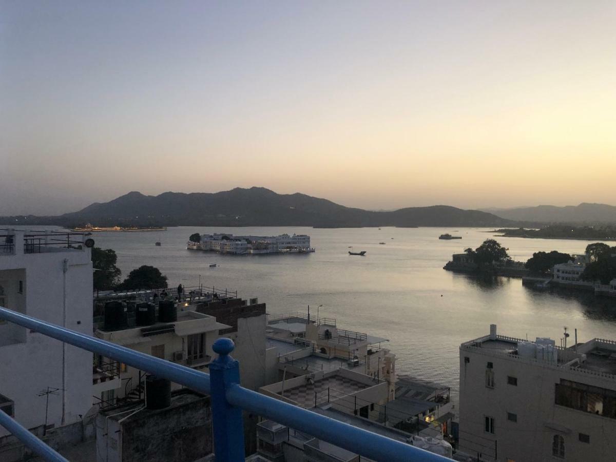 Maa Ji House On Lake Pichola Udaipur Exterior photo
